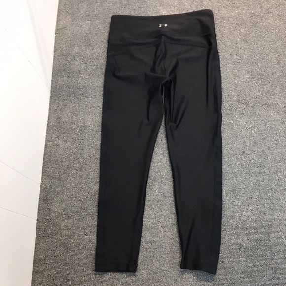 Under Armour- leggings (a) - Picture 3 of 5